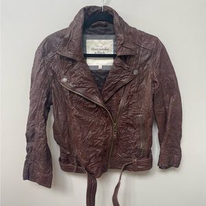 New Abercrombie & Fitch 100% Brown Leather Jacket, Size Large.
